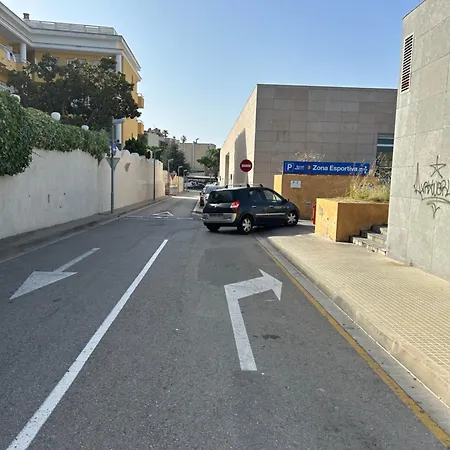 Centrico A 150 Metros De La Playa. Parking* 公寓 *