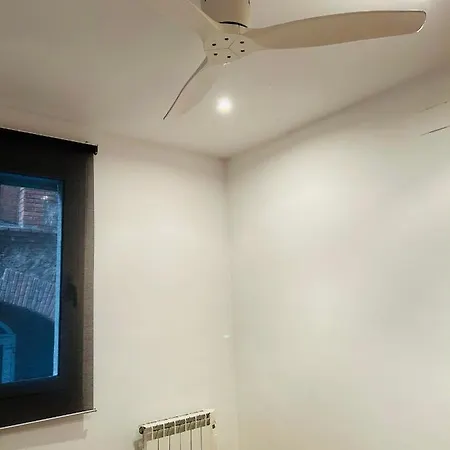 Centrico A 150 Metros De La Playa. Parking* *