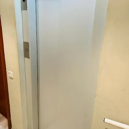 Apartamento Centrico A 150 Metros De La Playa. Parking* Lloret de Mar